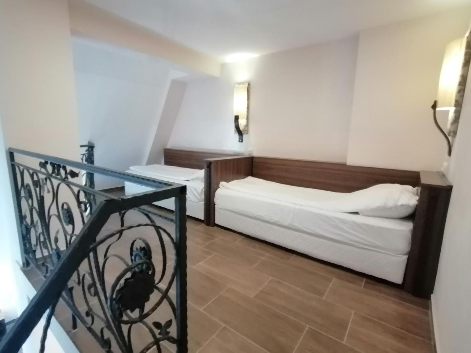 Hotel Aristokrat Obzor Dış mekan fotoğraf