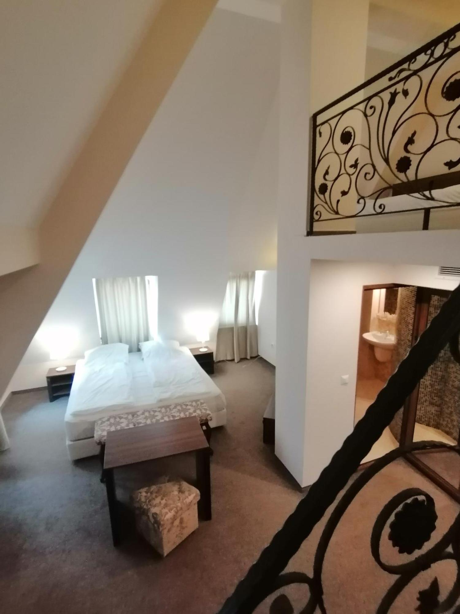 Hotel Aristokrat Obzor Dış mekan fotoğraf